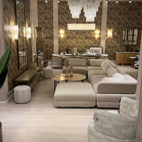 Открытие флагманского магазина в Москве, Смоленская 7