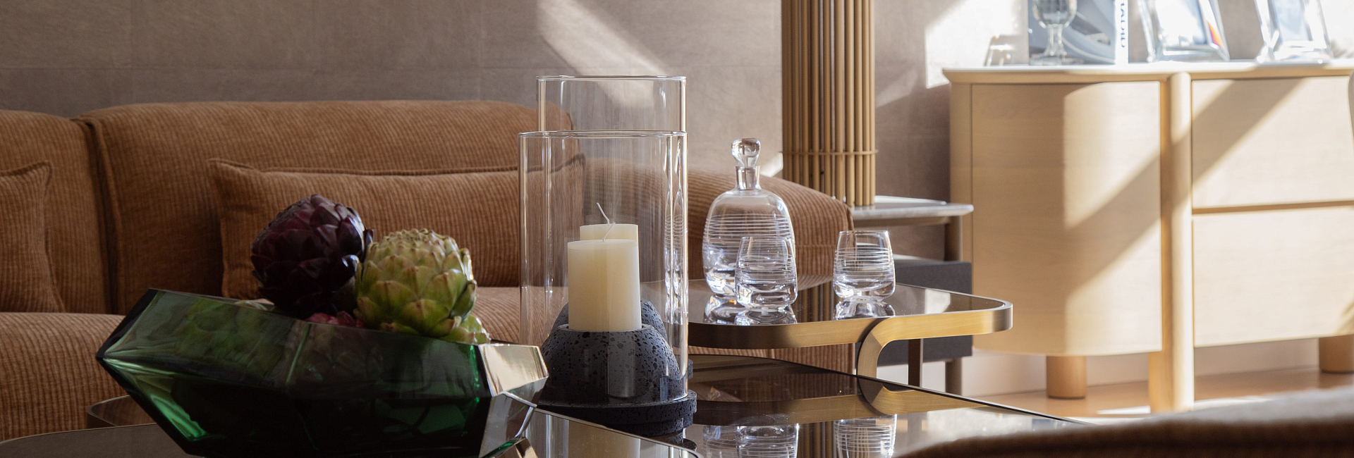 Коллекция аксессуаров и декора для современного интерьера. 