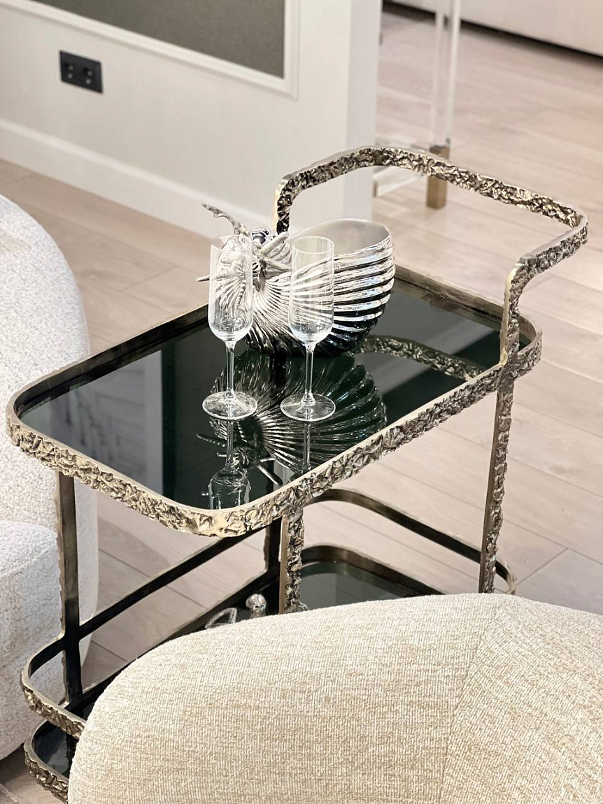 Новое поступление мебели, аксессуаров и света